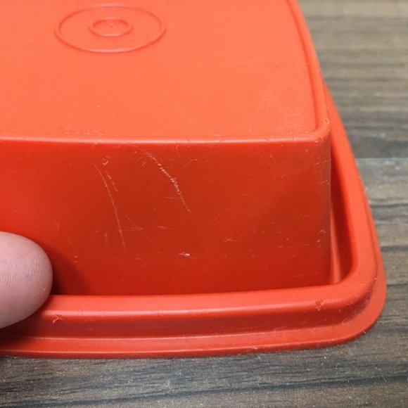 Vintage Tupperware 1560-8 Pickle Keeper with Lid 1562-1 and Lifter 1561-3 - Picture 3 of 14